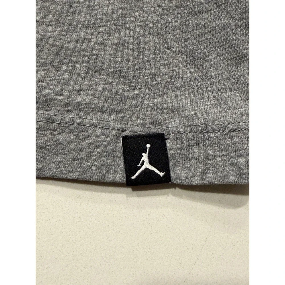 Jordan Jumpman Air Embroidered Tee AH5296-091 Carbon Heather Mens L Gray